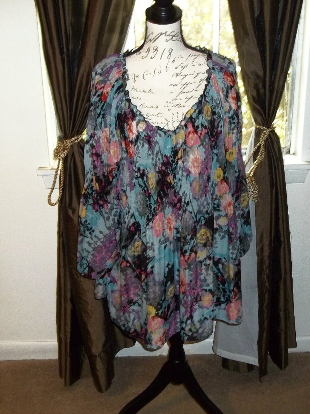 Allison Taylor 2X Sheer Floral Blouse Blue Pink Boho Flow Top Lightweight